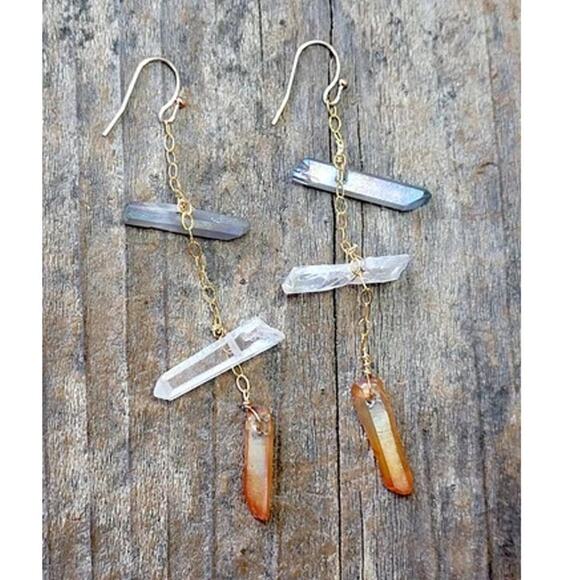 Gold Raw Quartz Crystals Dangle Chain Fashion Earrings ~ NEW - Picture 1 of 6